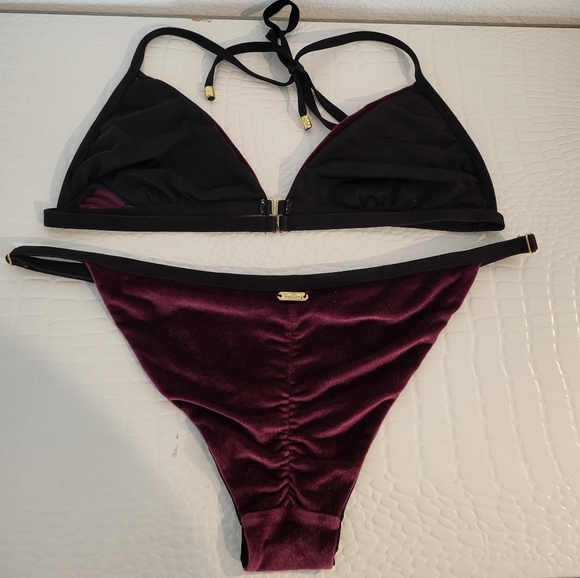 Beach Bunny Swimwear Size S - Picture 2 of 4
